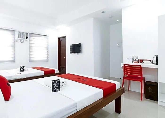 Reddoorz At Dbuilders Poblacion Bgc Отель