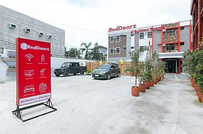 Reddoorz At Dbuilders Poblacion Bgc 2* Манила