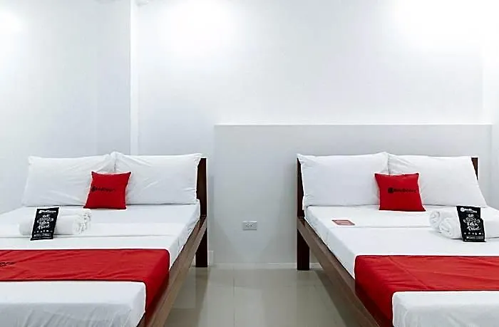 Reddoorz At Dbuilders Poblacion Bgc 2* Манила